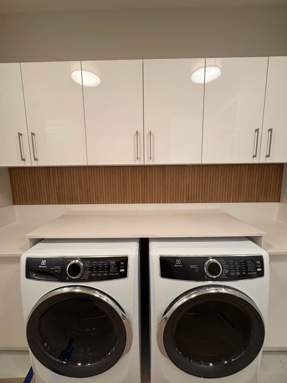 Sleek Bayshore Condo Kitchen and Laundry Redesign